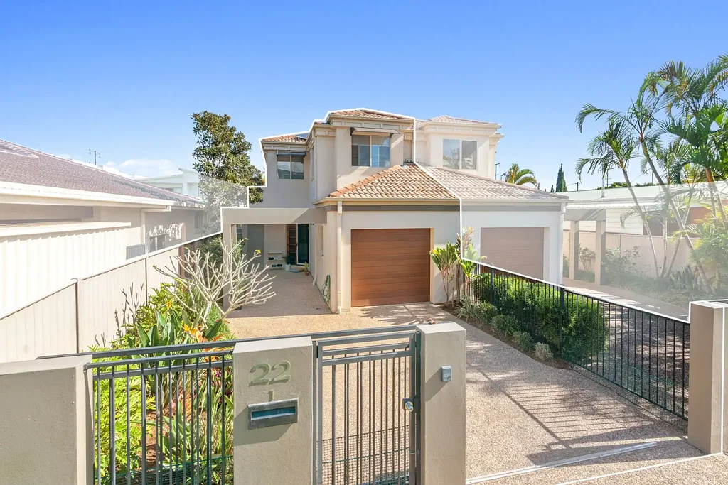 Palm Beach 3ਬੈੱਡਰੂਮ Immaculate Duplex, Priced to Sell!