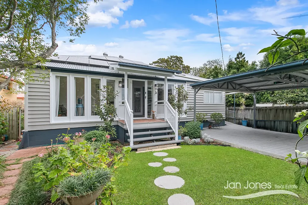 Clontarf 3Kwarto Queenslander Charm – Relaxed Living