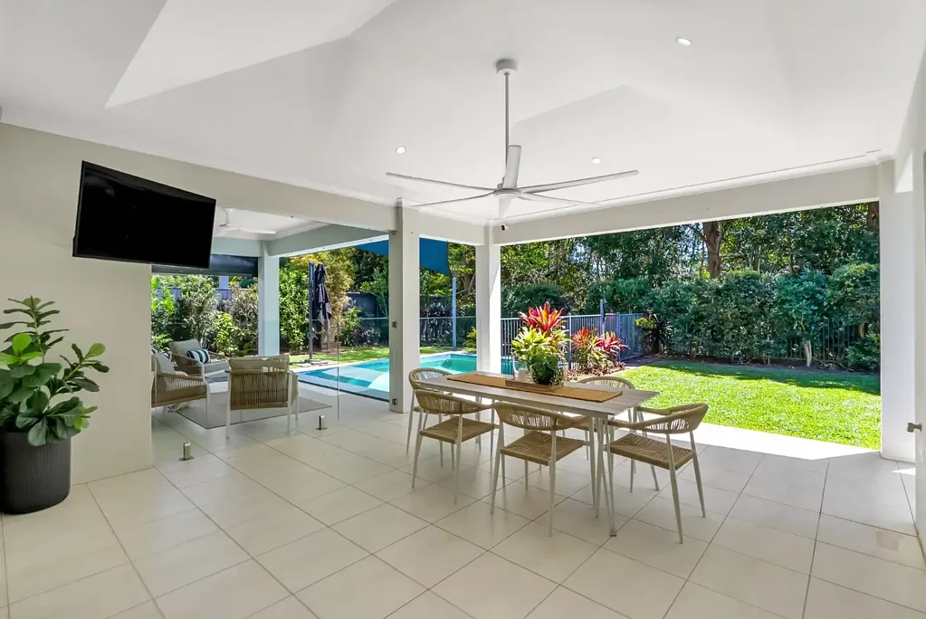 42 Whipbird Drive, Smithfield, QLD 4878