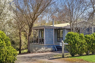 Daylesford 2chambre An Idyllic Country Cottage on 1,002sqm (approx.)