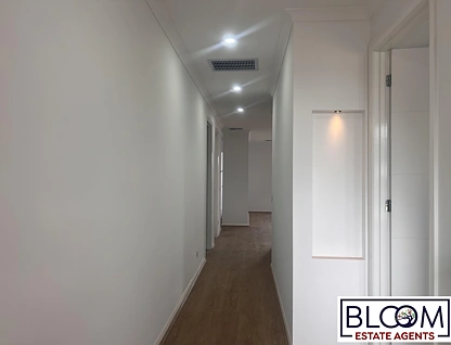 71 Courtenay Promenade, Fraser Rise, Western Region, 4 Schlafzimmer, 2 Badezimmer, House