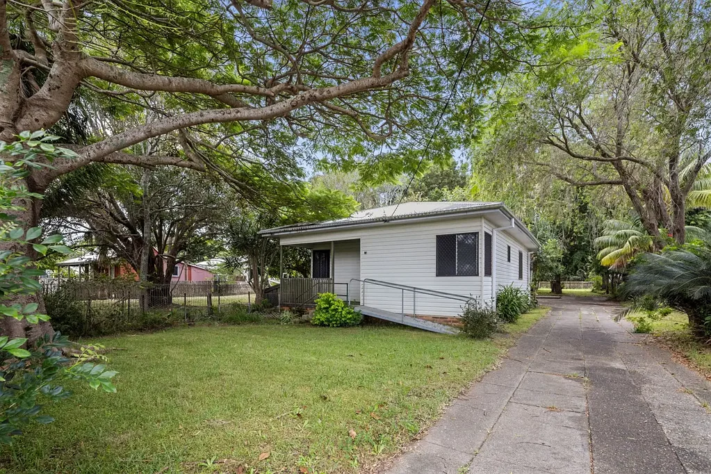 43 Pacific Street, Crescent Head, NSW 2440