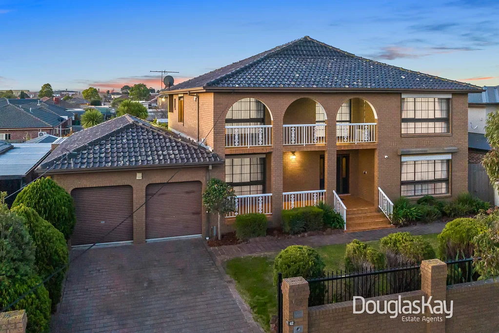 42 Warwick Road, Sunshine North, VIC 3020