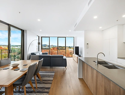 601/82 Wentworth Avenue, Kingston, Inner South, 3房, 2浴, Apartment