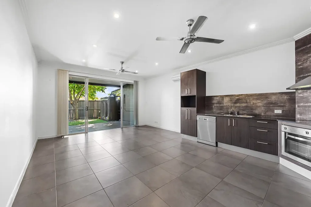 Modern 3 bedroom townhouse