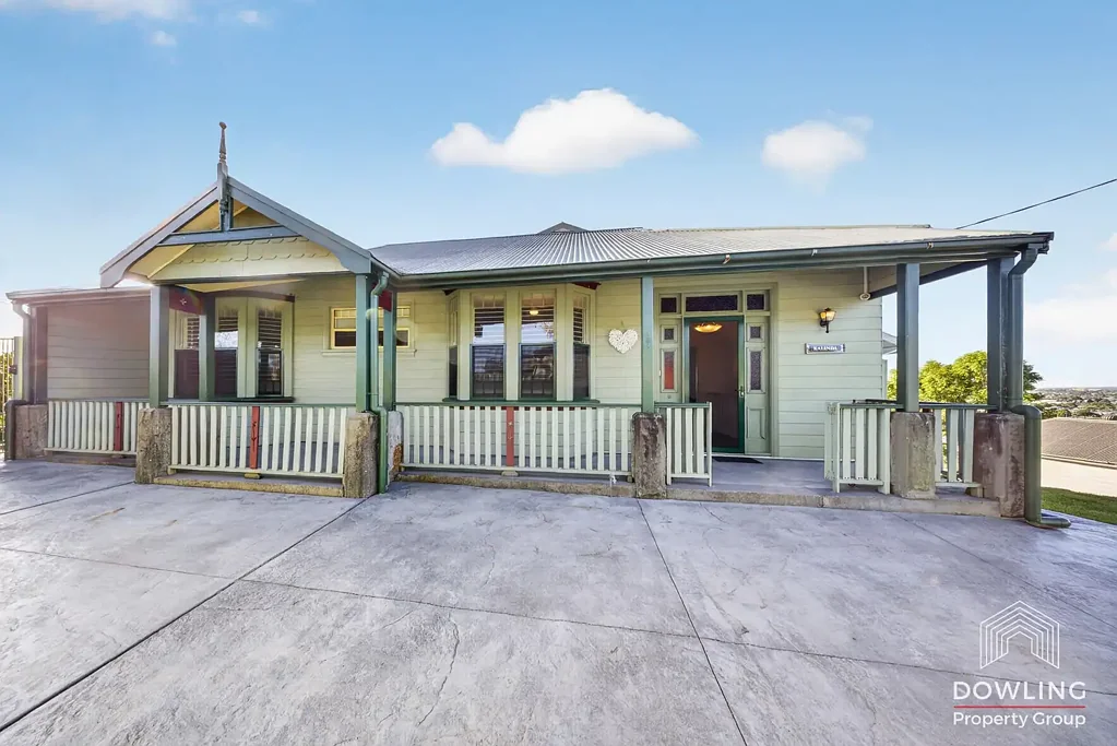 New Lambton 4 Bedroom Federation Charm with Panoramic Views