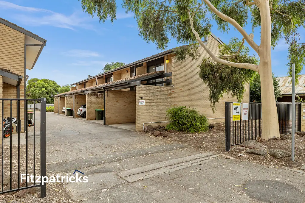 1/241-243 Edward Street, Wagga Wagga, NSW 2650