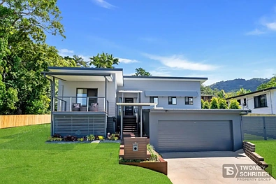 Earlville 5कमरा SPACE, PRIVACY & TROPICAL FAMILY LIVING