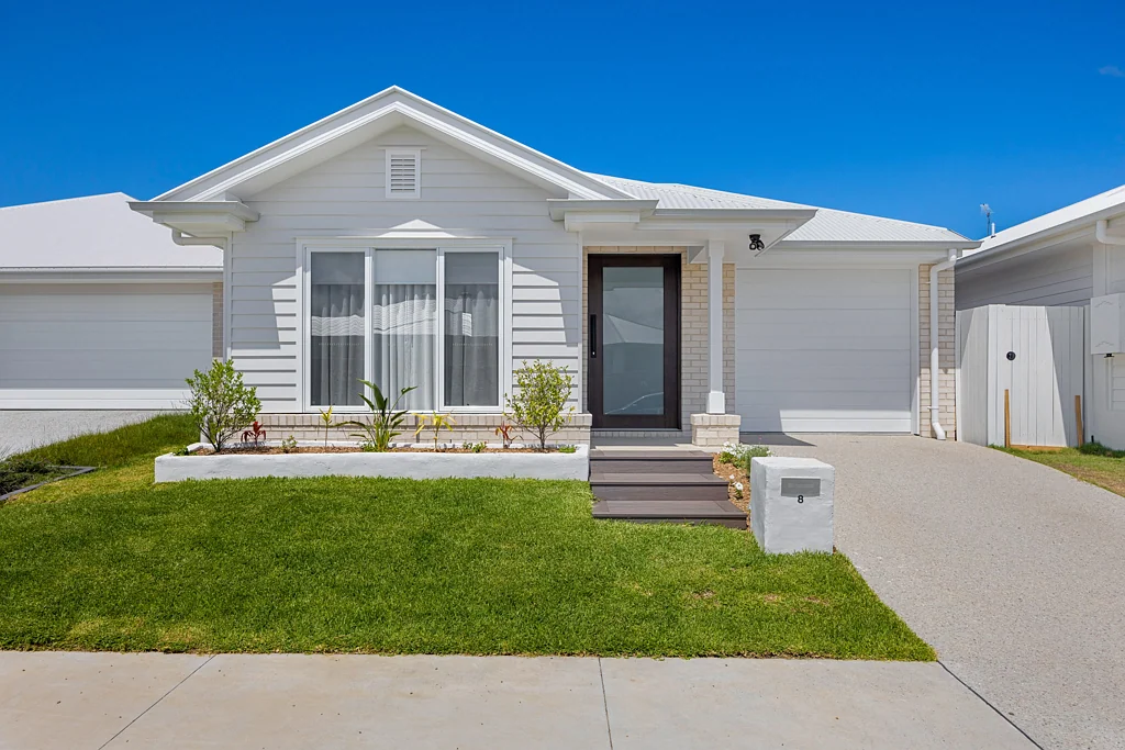 8 Sherbrooke Street, Banya, QLD 4551
