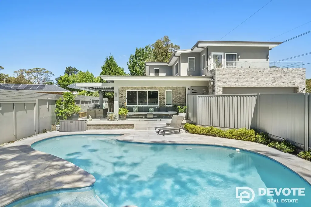 27 Yarralumla Avenue, St Ives, NSW 2075