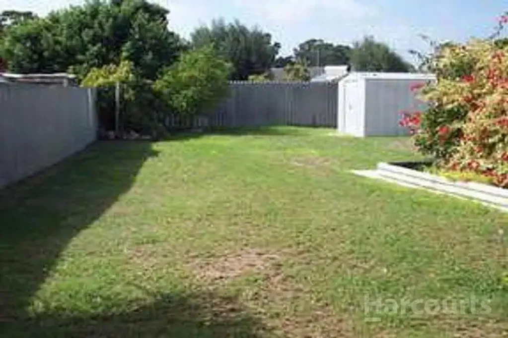 Charming Family Home in Convenient Location - 26 Exhibition Way, Cooloongup
