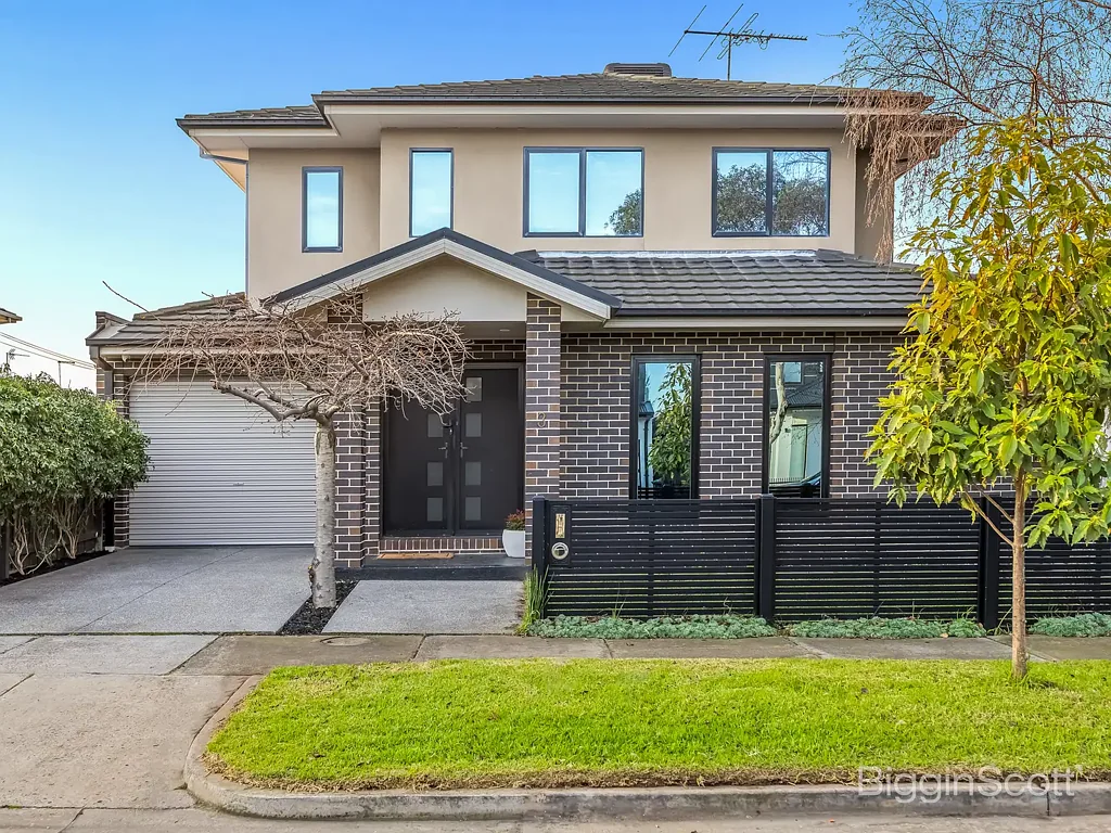 Altona North 4 Bedroom Stylish, Spacious & Perfectly Positioned - 4-Bedroom House in Desirable Altona North Location!