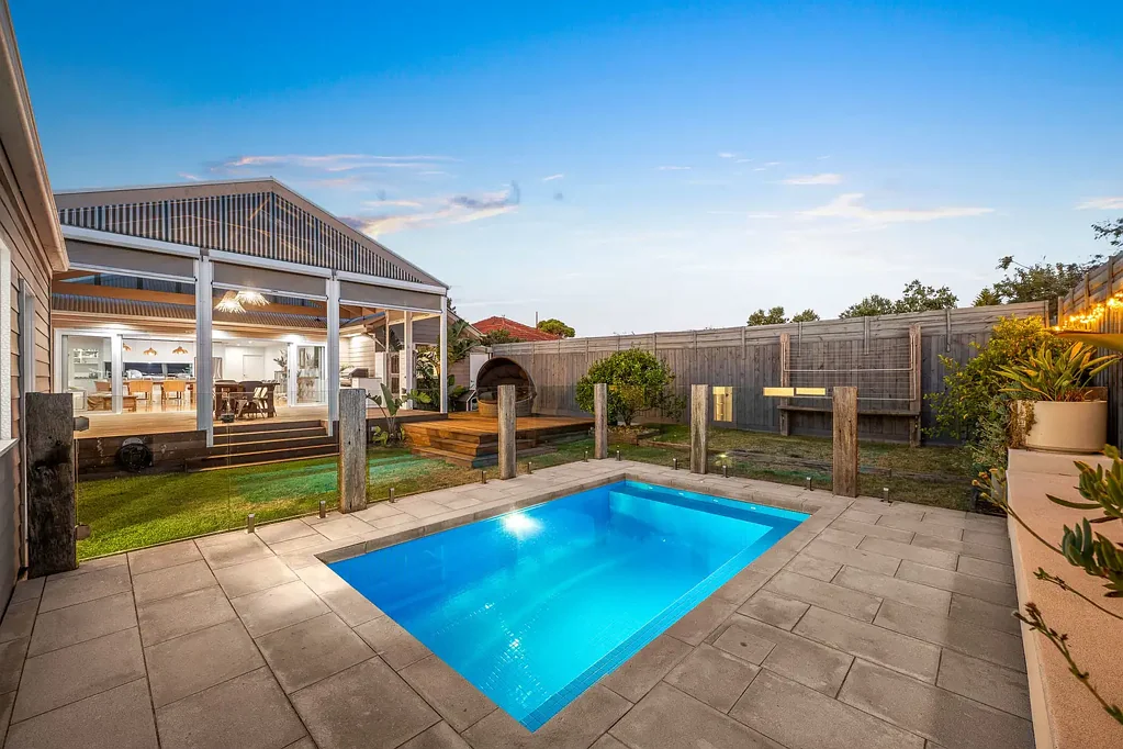 6 Weatherston Road, Seaford, VIC 3198