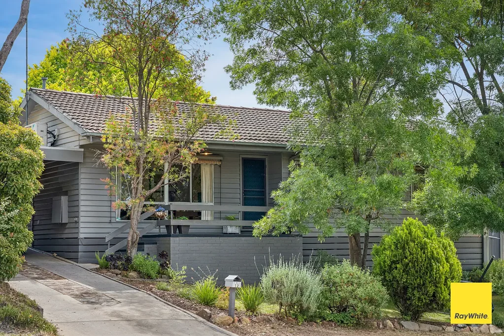 Spring Gully 4房  Charming Weatherboard in a Quiet Spring Gully Pocket