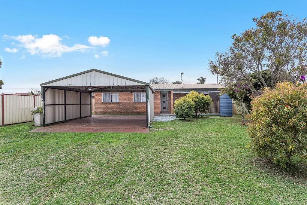 Wilsonton 3房 3卧砖砌住宅 远离街道 双车位车库 未用Westinghouse电器 安全围栏后院 3-Bed Brick Beauty on 794m2!