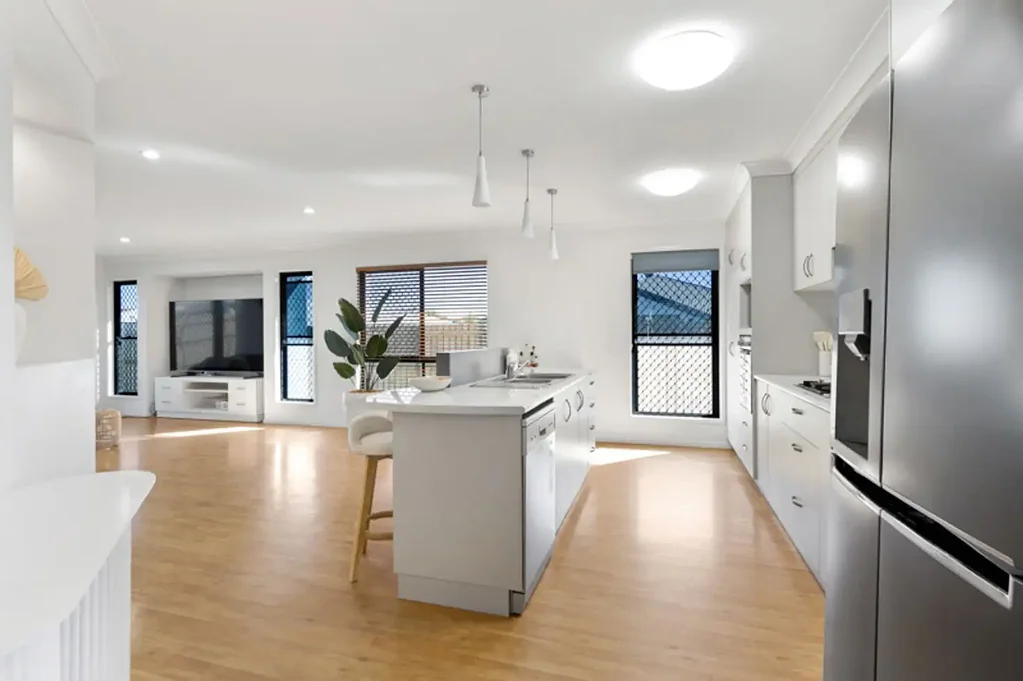 Rural View 3chambre Stylish Family Home in Prime Northern Beaches Location
