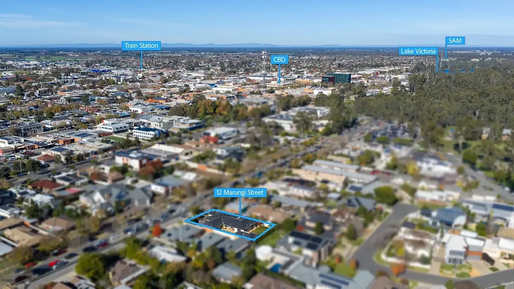 Shepparton 3બેડરૂમ OPEN Sat 18th July @ 10am - 10:30am - 12 Marungi Street, Shepparton - Everything you expect - Best in the CBD!