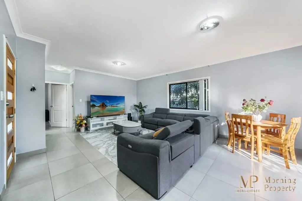 Guildford 6कमरा Beautiful Home with a Granny Flat