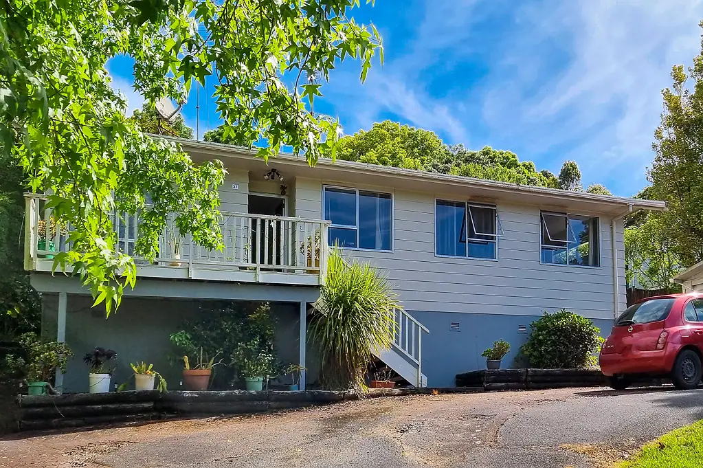 Totara Vale 3 Slaapkamer RC-Approved 4 Standalone Homes