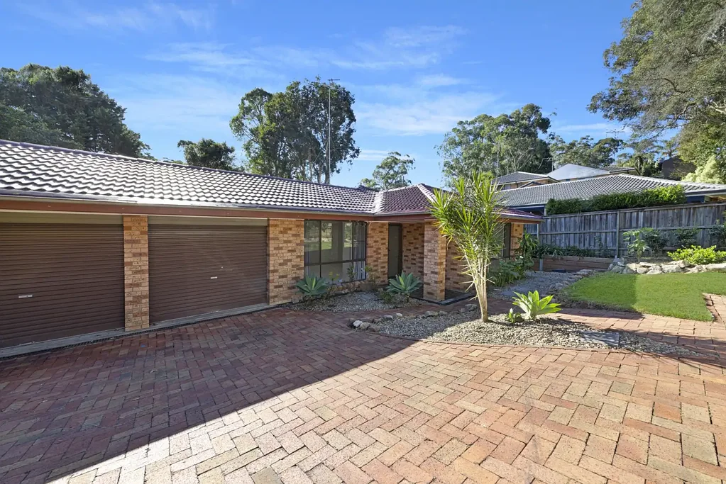 Spacious 4-Bedroom Family Home in Quiet Cul-de-Sac