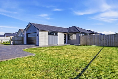 Yaldhurst 4Habitaciones Motivation Creates Opportunity - Act Now