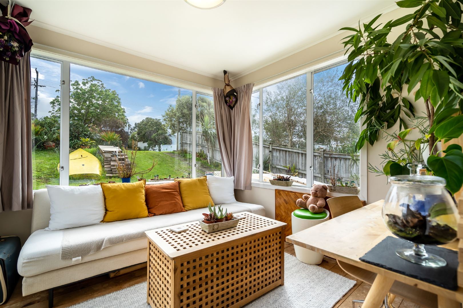 63 Old Lake Road, Narrow Neck, Auckland - North Shore, 2 habitaciones, 1 baños