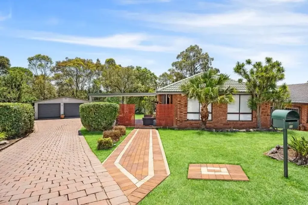 Woodbine 3 Bedroom Attention Builders and Developers DA Approved Site Retain existing and Build
