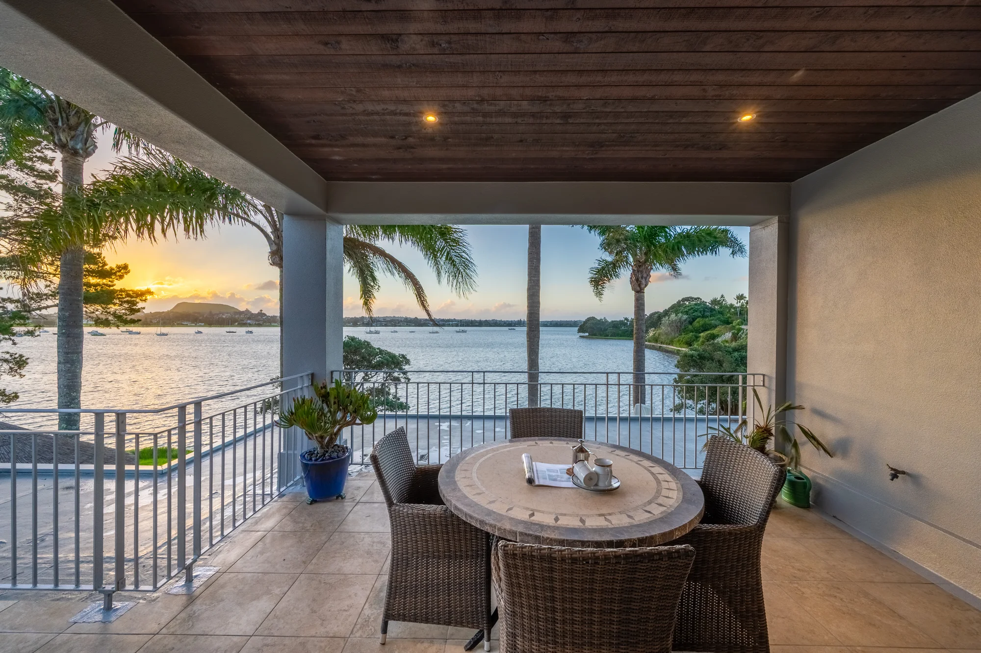 Sunnyhills 3ਬੈੱਡਰੂਮ Rare Waterfront Opportunity
