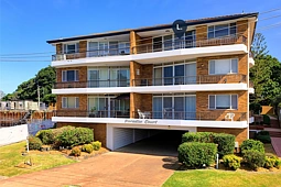 9/9-11 Reserve Road, Forster