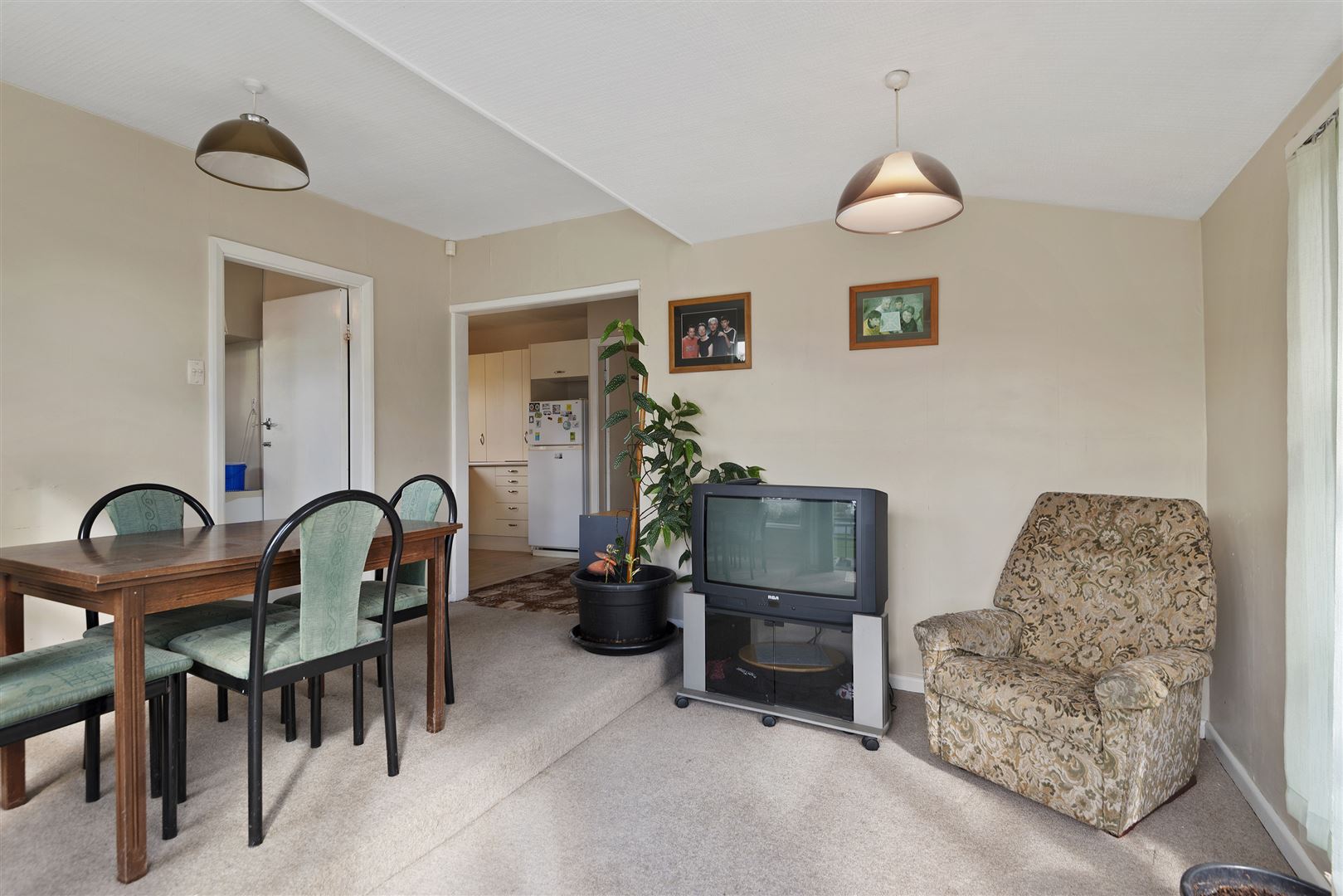 128 Birdwood Avenue, Beckenham, Christchurch, 3 phòng ngủ, 1 phòng tắm