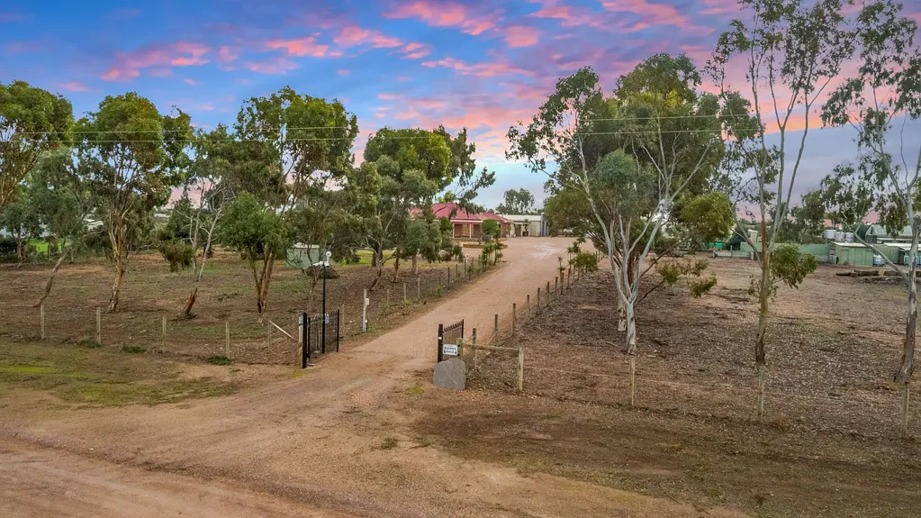 Wallaroo 4ਬੈੱਡਰੂਮ BEHIND THE GATES, YOUR OWN PRIVATE PARADISE AWAITS