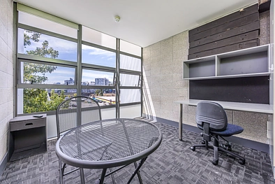 Your Furnished City Retreat Moments from the Waterfront