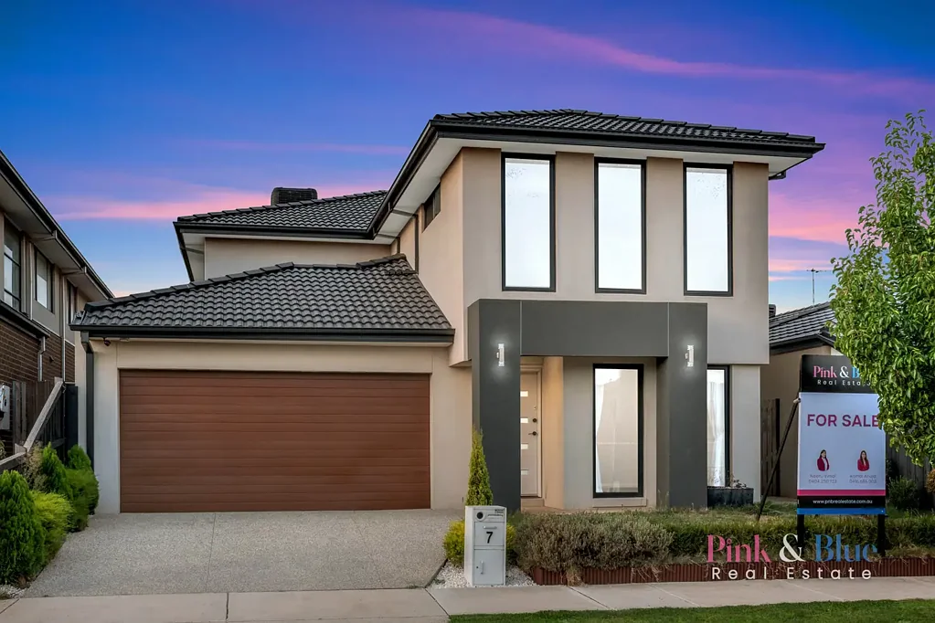 Rockbank 5房  5 Bedroom 3 Barthroom 2 Garage- 7 Popular Street, Rockbank 3335