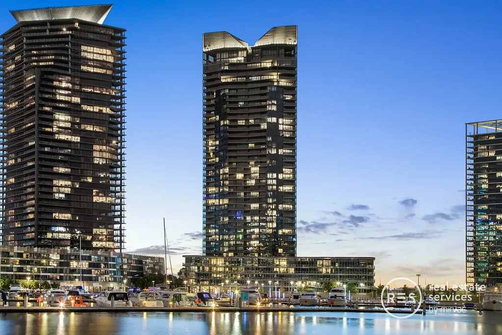 Premium Waterfront Apartment in Iconic Yarras Edge