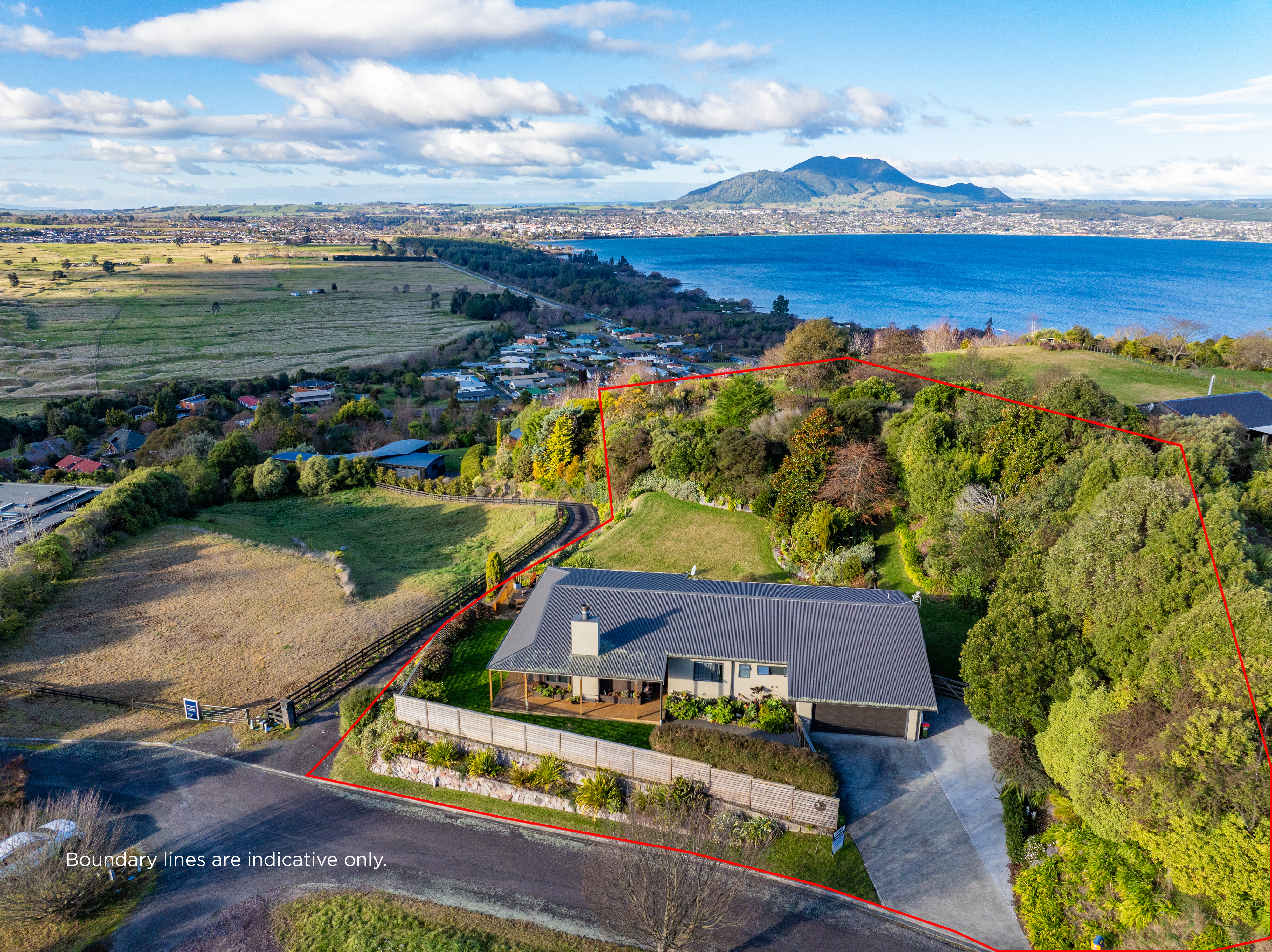 108 Acacia Heights Drive, Acacia Bay, Taupo, 4 ห้องนอน, 2 ห้องน้ำ, House