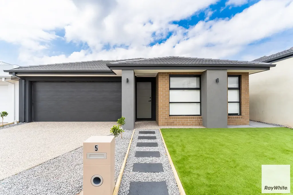Spacious 4-Bedroom Family Home with Modern Comforts