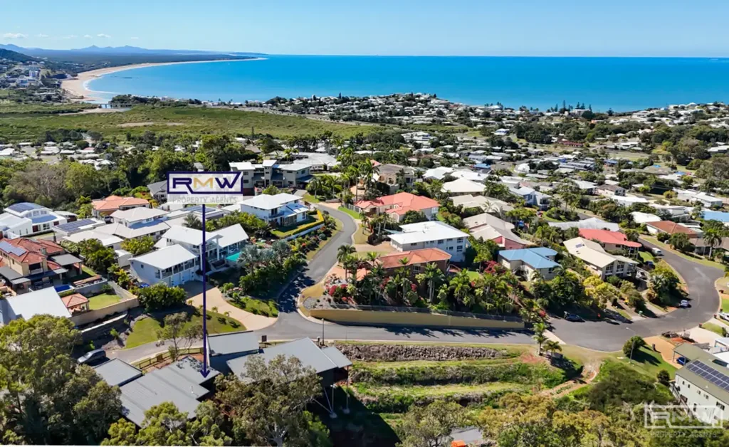 Taranganba 3 Bedroom Brand New Home with Stunning Harbour Views