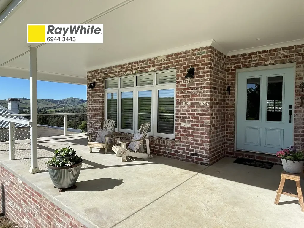 Gundagai 3Habitaciones Stylish home with amazing views !
