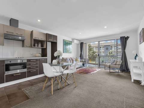 Flat Bush 2部屋 Affordable & Sustainable Investment or First Home