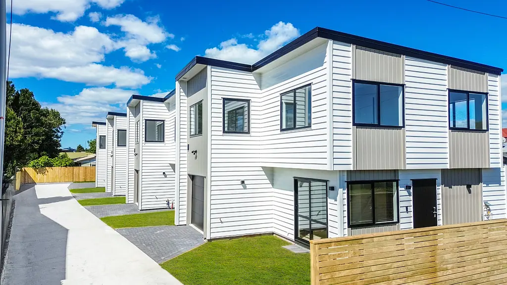 Papatoetoe 4房  BRAND NEW BUILD IN PAPATOETOE