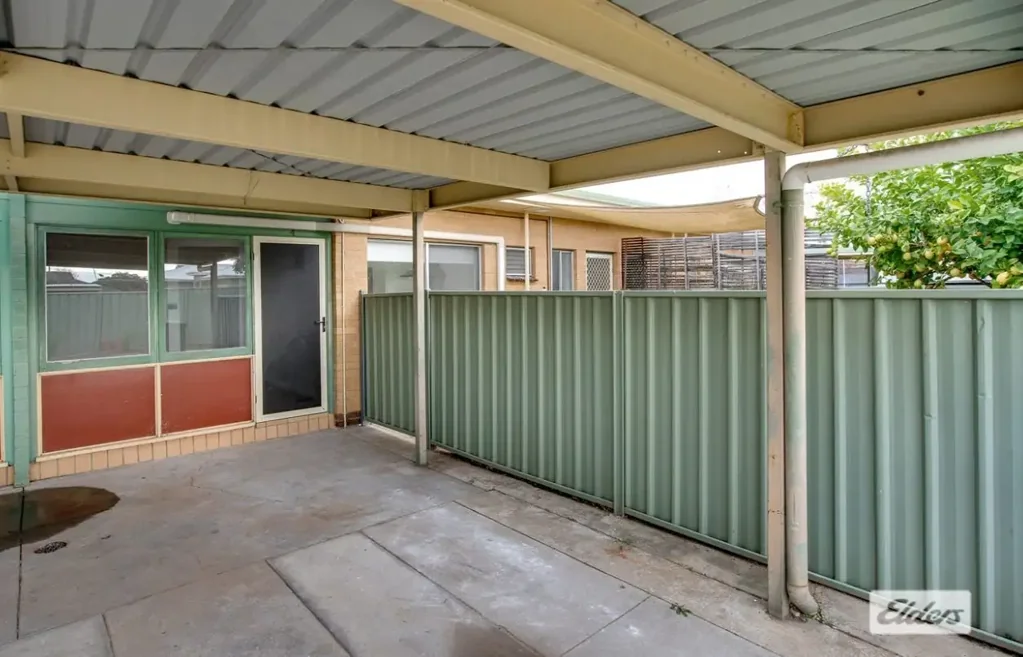 Modern Unit in Central Wodonga!