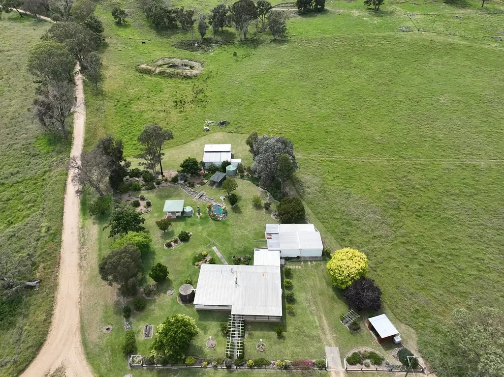 26 Kiernans Road
Bolivia, Tenterfield, NSW 2372