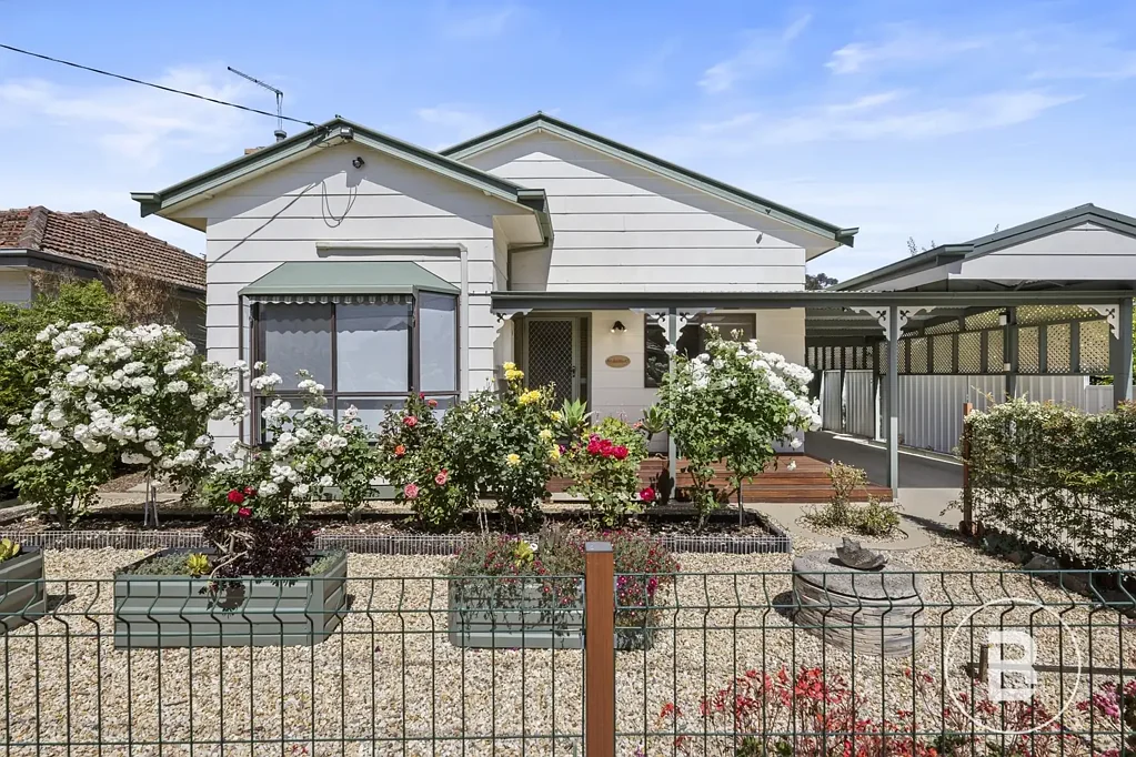 106 Queens Avenue, Maryborough, VIC 3465