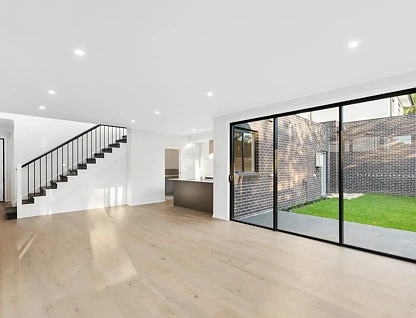 2/30 Cameron Road, Croydon, East Melbourne, 3 ਕਮਰੇ, 3 ਬਾਥਰੂਮ, Townhouse