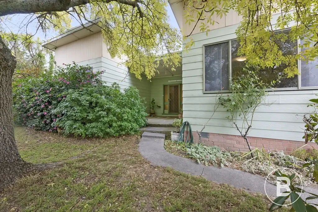 WELL-LOCATED 3 BEDROOM HOME
