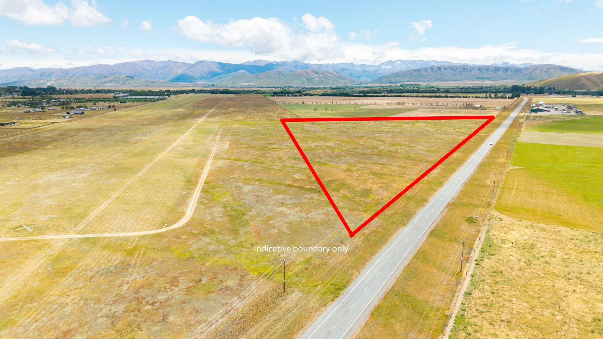 Omarama Unique 7?ha Opportunity with Subdivision Potential