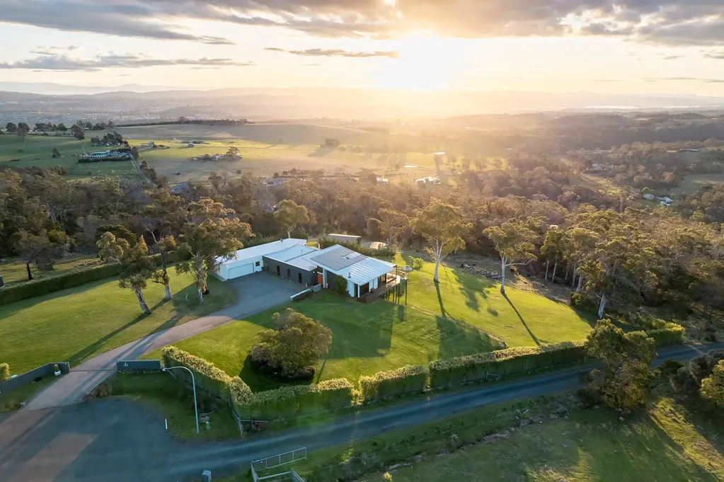 33 Escarpment Drive, St Leonards, TAS 7250