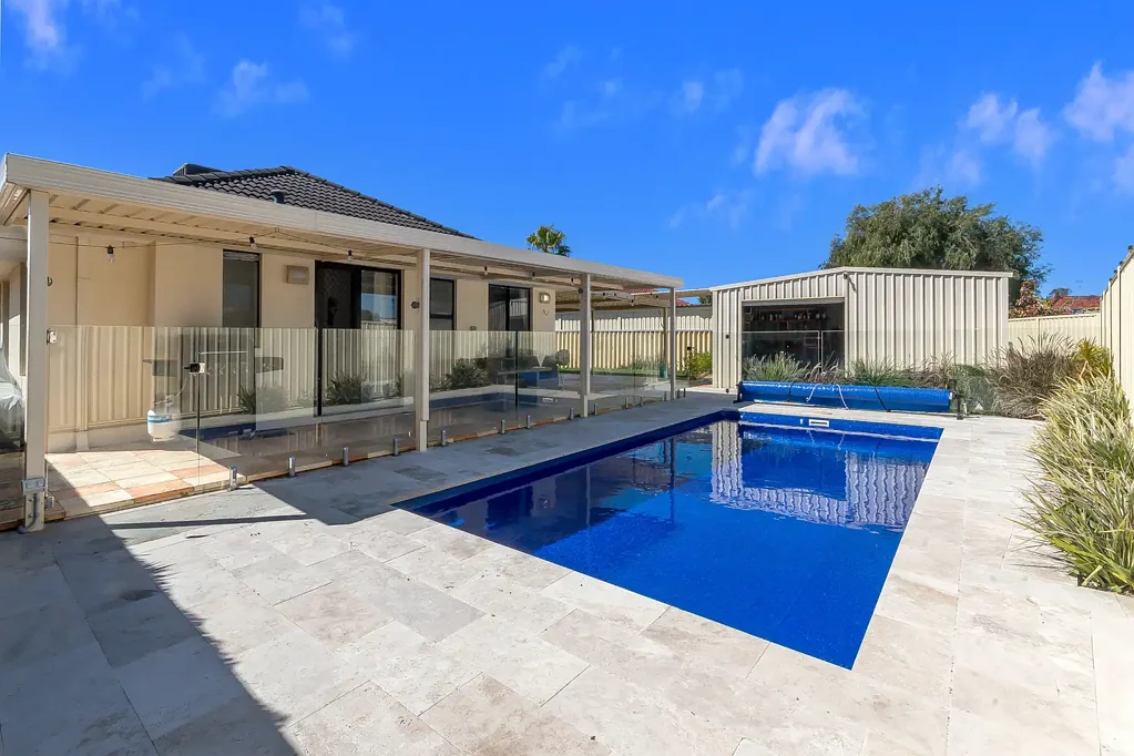 9 Iandra Loop, Carramar, WA 6031