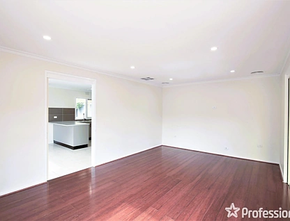 18 Melanie Close, Keysborough, Bayside, 3 ਕਮਰੇ, 2 ਬਾਥਰੂਮ, House