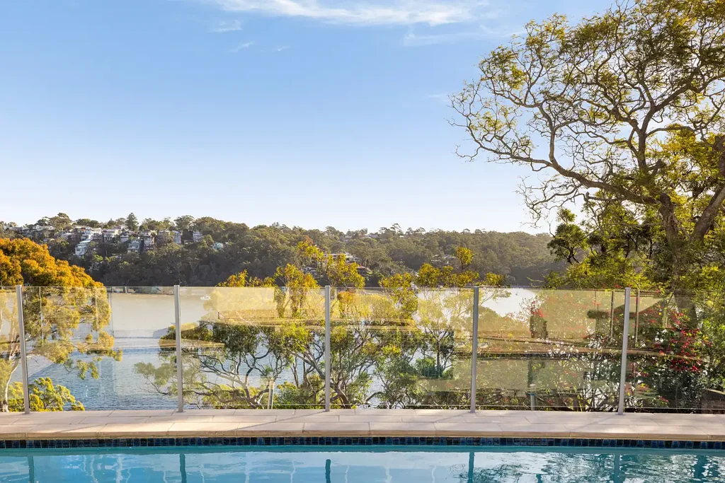 Yowie Bay 4 Slaapkamer Deep Waterfront Opportunity